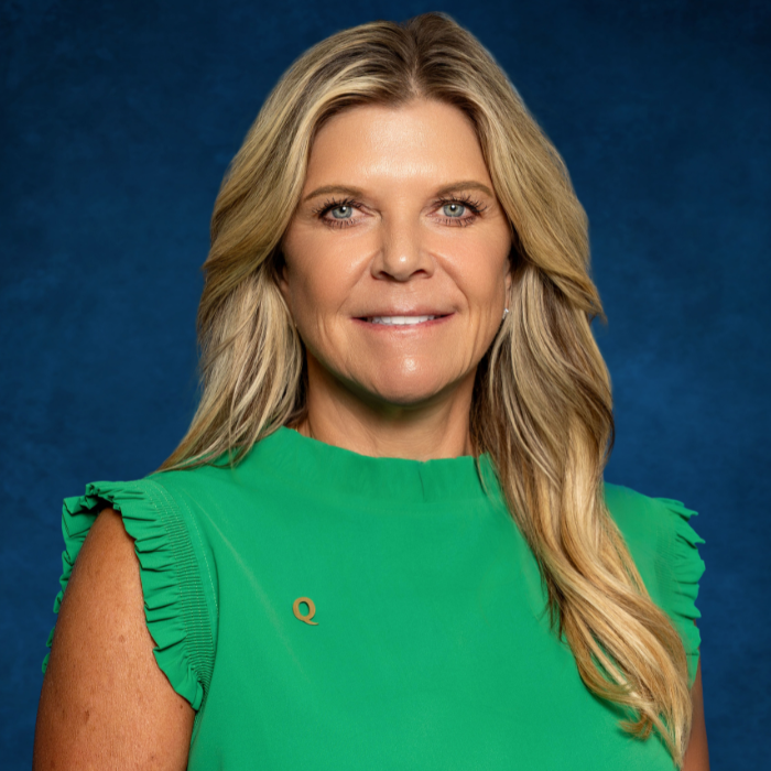 Photo of Nicole Prescott